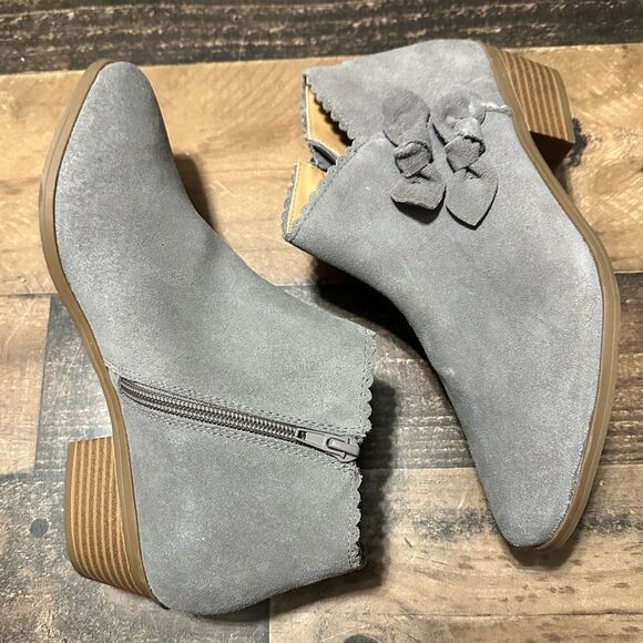 Jack Rogers Kali Suede Bow Booties - Picture 3 of 6